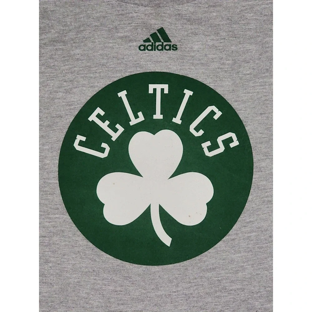 Adidas The Go‎ To Tee Boston Celtics Gray Crew Neck T Shirt Youth Size Large